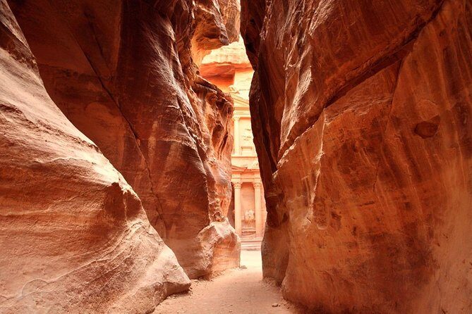 2 Day 1 Night Wadi Rum (Overnight) & Petra Shore Excursion - Price and logistics: what you’re really paying for
