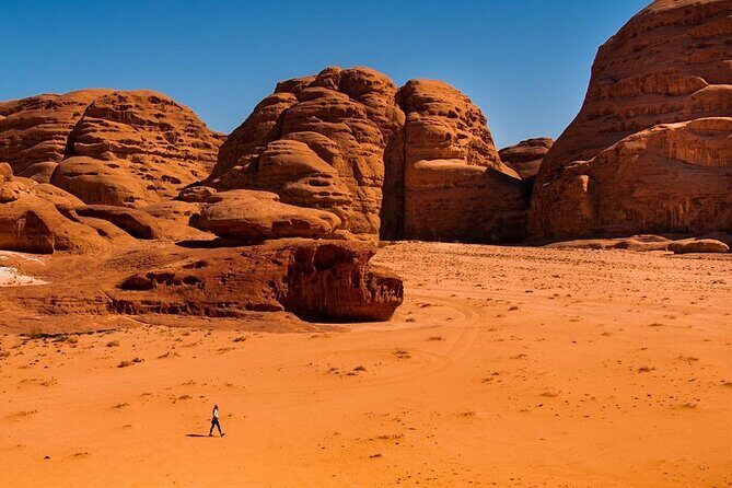 2-Day Tour to Petra, Wadi Rum, Wadi Mujib, Aqaba, and Dead Sea - Dead Sea: 432 m below sea level, and why it feels weird