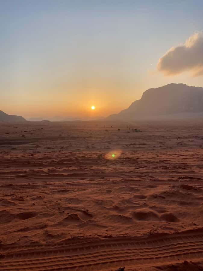2H Jeep Tour Morning or Sunset Wadi Rum Desert Highlights - Meet at Wadi Rum Rest House and get oriented quickly