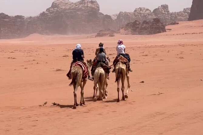 4-Day Private Tour, Jordan superiority - Day 4: Breakfast, a flexible checkout, and airport transfer in about 50 minutes