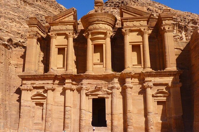 5-Day Private Jordan Tour: Petra, Wadi Rum and the Dead Sea from Amman - Dead Sea day: floating plans and a mud mask, no drama