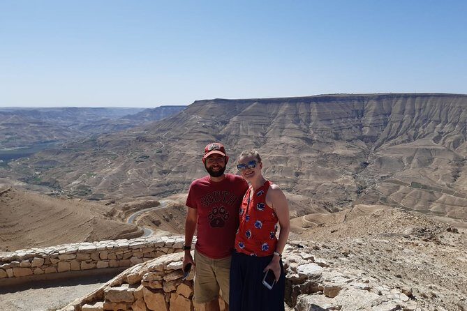 5 Days Classic Jordan Tour - Petra day: guided Siq and Treasury time, then you explore El Deir