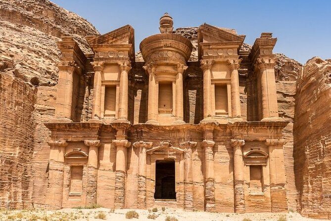 6-Day Private Guided Tour to Discover the Jordan Jewels - Day 5: Wadi Rum Jeep Ride and a Dead Sea Finish