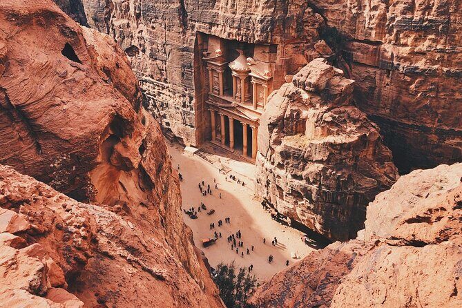 7-Day Super Luxury Guided Tour By Mercedes S-Class - Madaba mosaics, Mount Nebo, and Bethany Beyond the Jordan