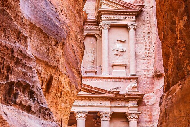 8 Day Yoga Journey Jordan : Wadi Rum - Petra - Red Sea & Dead Sea - Yoga in silence, plus breathwork and Reiki work that aims at release
