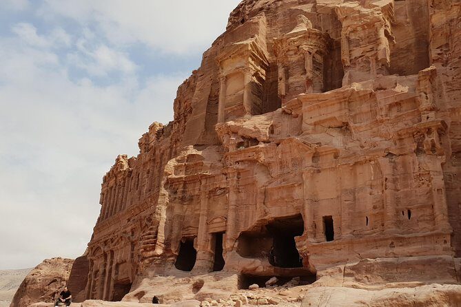 Amman and Aqaba airport lift to Petra and Wadi Rum - Comfort that actually helps on a travel day