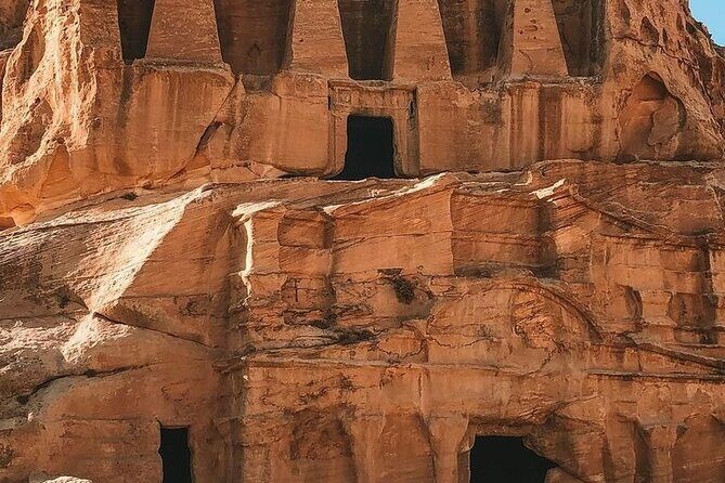 Aqaba Shore Excursion: Private accessible Petra Tour - Roman Theater and Royal Tombs: the value of a guided pace