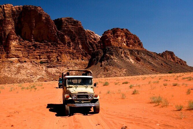 Classic 6 Days Jordan Tour without Hotels - Day 1: Queen Alia Airport Arrival, Then Amman on Your Time