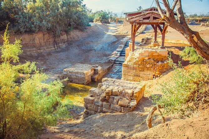 Day Tour Bethany Baptism Jordan River Site & Dead Sea from Amman - Hotel Pickup and the Drive: Private Transport That Keeps the Day Moving