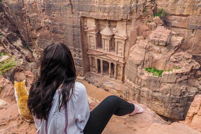 Experience Petra & Wadi Rum in One Day From Amman - Group size up to 15: private comfort without the big-tour chaos