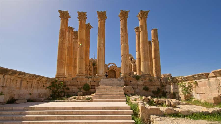 From Amman: Full day Jerash and Amman city Tour - Amman Citadel: hilltop views that put Jerash into context