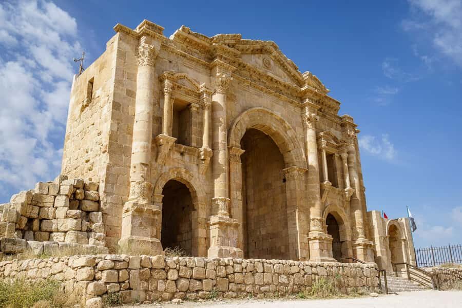 From Amman : Full day tour - Jerash and the Dead sea. - The main sights in Jerash: Hadrian’s Arch and the places you remember