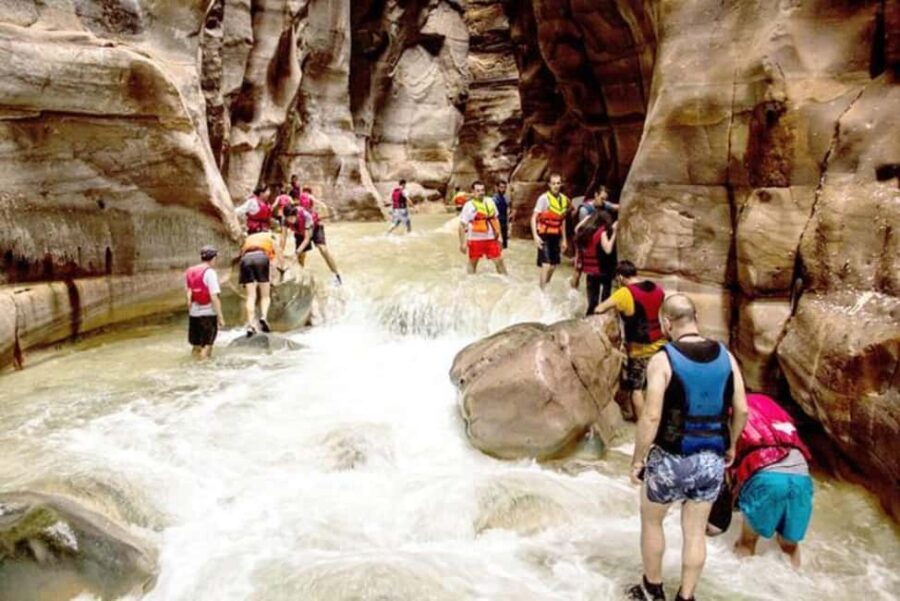 From Amman or Madaba: Wadi Mujib Hiking Tour - Quick Hits Before You Go