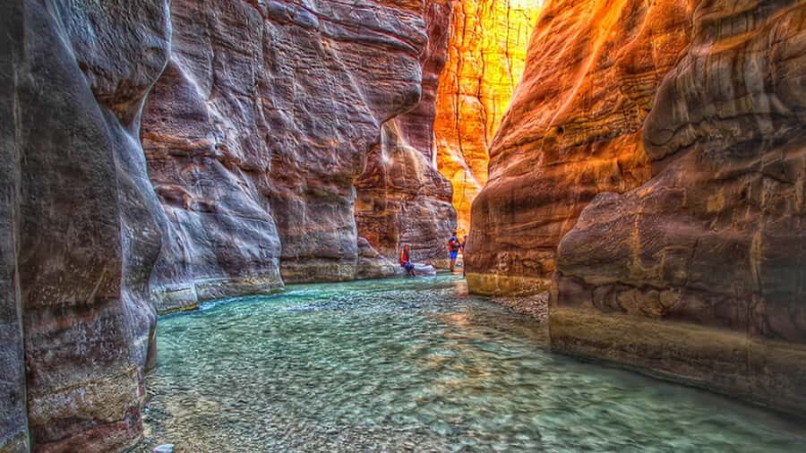 From Amman: Wadi Mujib Siq Trail Private Hiking Tour - The 08:00 Amman pickup: easy logistics, real time savings