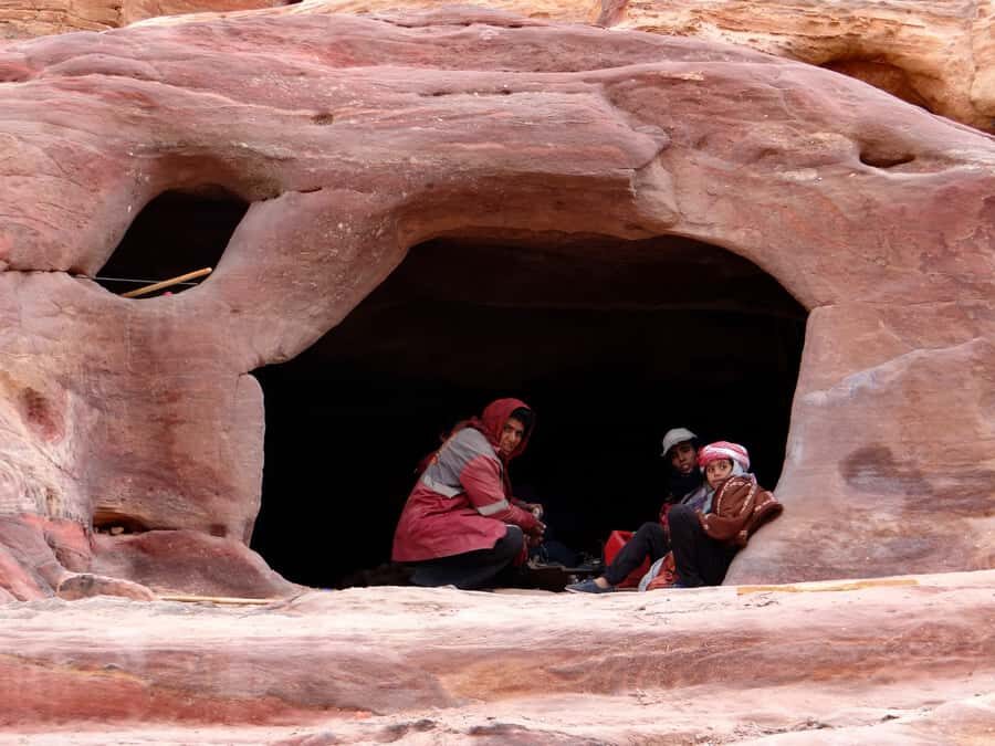 From Eilat: Petra Guided Full-Day Trip with Lunch - Inside Petra: From the Siq and Treasury to Royal Tombs and the Theater