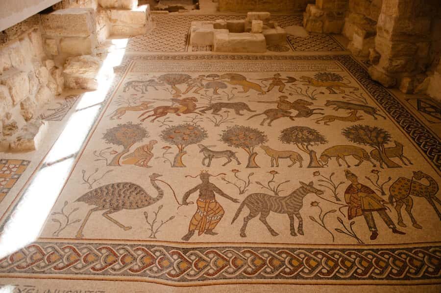 From Jerusalem: Petra 2-Day Tour - Mount Nebo and Madaba: Two Stops That Set the Stage