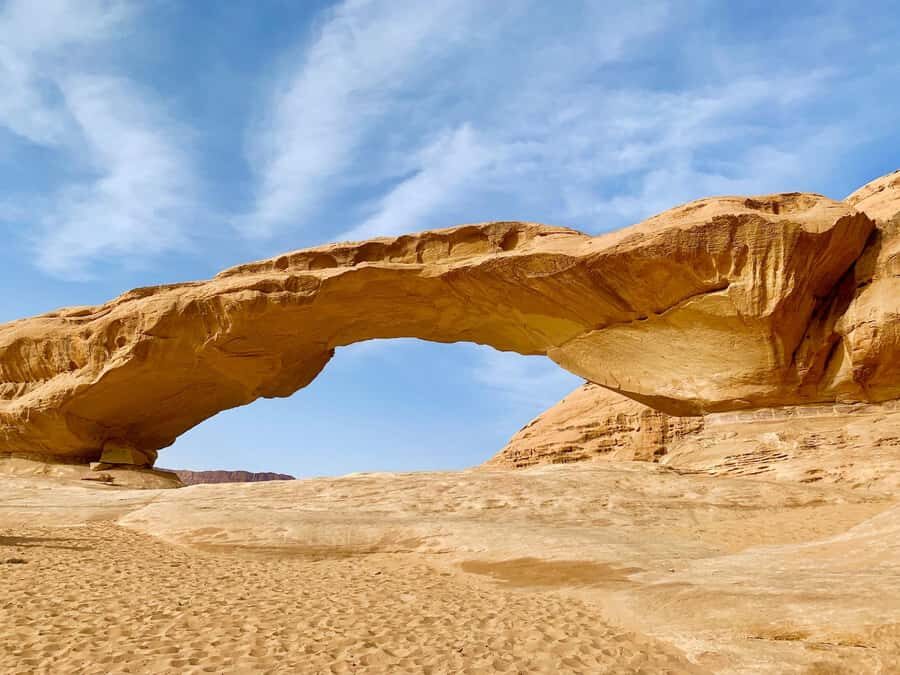 From Jerusalem: Petra, Wadi Rum & Aqaba 2-Day Glamping Tour - Glamping night in a genuine Bedouin camp (with real comforts)