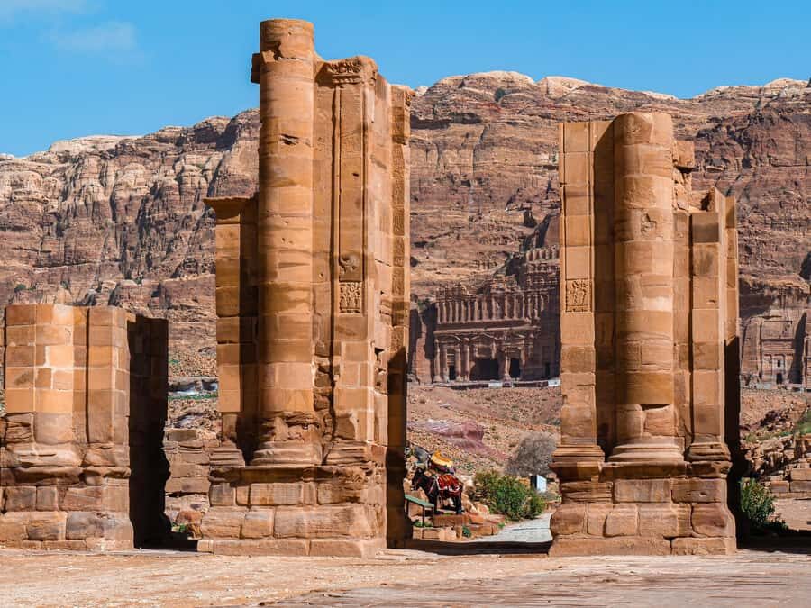 From Jerusalem: Petra, Wadi Rum & Aqaba 2-Day Glamping Tour - Petra day: Siq to the Treasury, plus horse-ride options