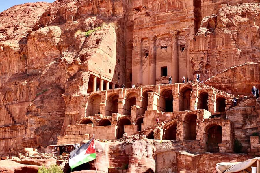 From Tel Aviv: Petra Guided Day Tour with Return Flights - Time Limits in Petra: How to See a Lot Without Burning Out