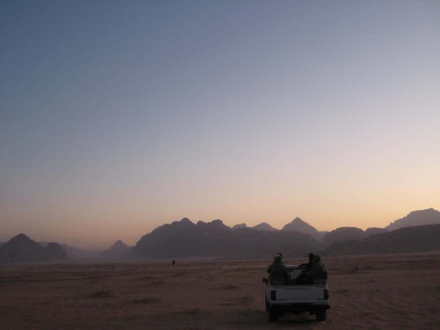 From Wadi Rum: 2-Hour Jeep Tour with Meals & Overnight Stay - Practical tips so your day runs smoothly