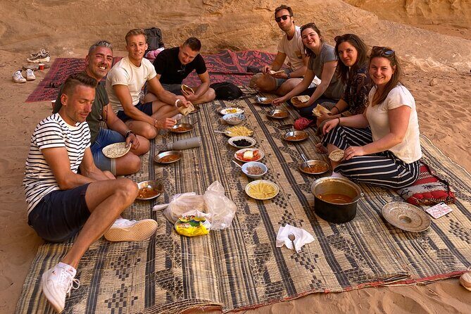Full day Jeep Tour in Wadi Rum desert - Lunch by the fire: the break that makes the day feel real
