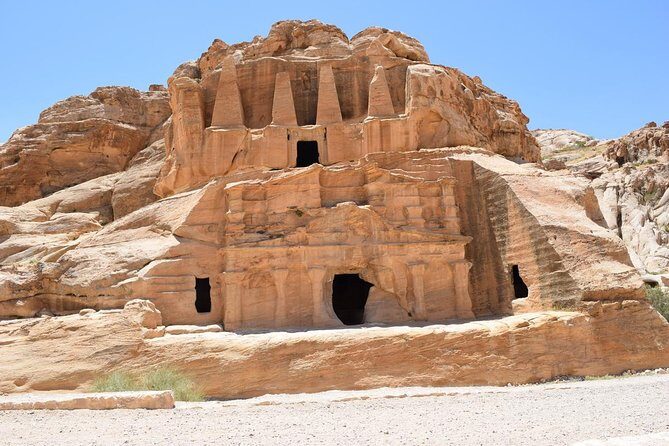 Full-Day Private Round-Trip Transfers to Petra from Amman - Private Chauffeur to Petra: What You’re Really Paying For