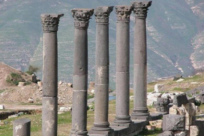Jerash, Ajloun & Umm Qais Private tour - Umm Qais (Gadara): Ruins With Big-View Perspective