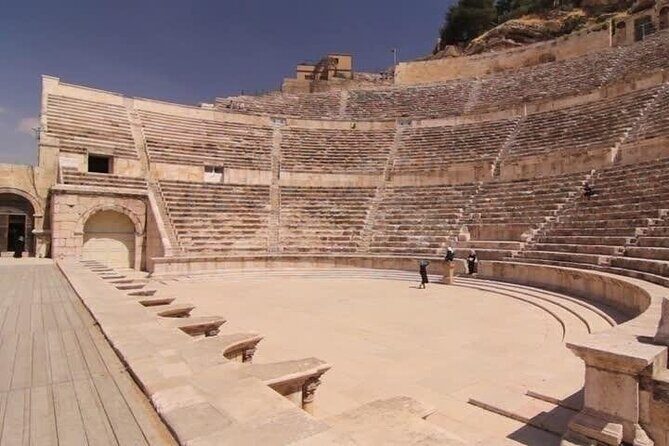 Jerash and Amman City Tour from Amman - Jerash Ruins: Hadrian’s Arch, the Hippodrome, and the Artemis Temple columns