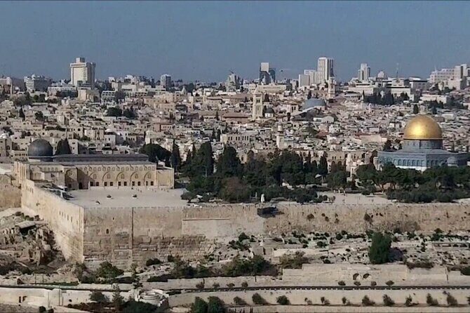 Jerusalem and Bethlehem Private Guided Tour - Bethlehem in one hour: Church of the Nativity and beit lechem context