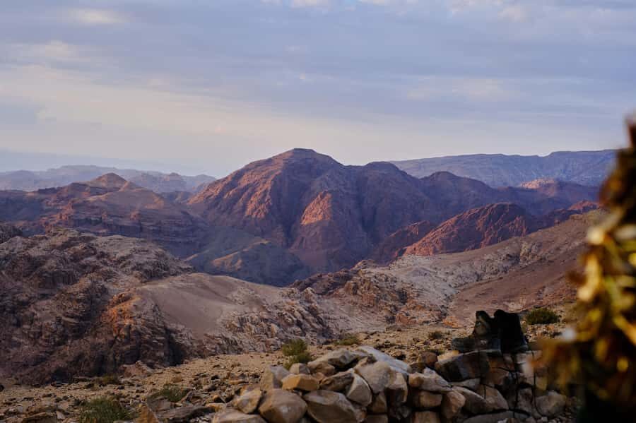 Jordan Trail: Dana to Petra 4-Day Trekking Tour - Day-by-Day Hiking Rhythm Through Wadi Dana and Bedouin Valleys