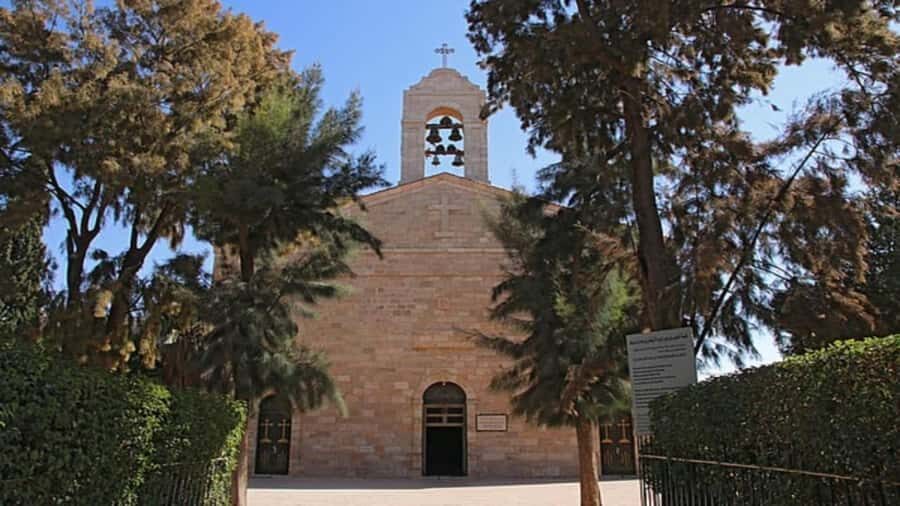 Madaba, Mount Nebo & Dead Sea Private day Tour - Dead Sea resort time: floating, mud therapy, and a real lunch break