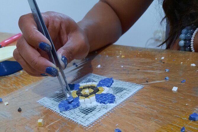Mosaic Art Class in Amman - Why the small-group setup works so well