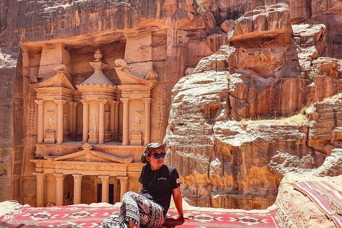 One Day Petra From Aqaba - Getting There in Comfort: Private AC Transport From Your Hotel