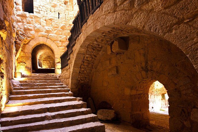 One Day Trip to Jerash & Ajloun Castle - Reading Jerash like a pro: Hadrian’s Arch, Oval Plaza, and the main street