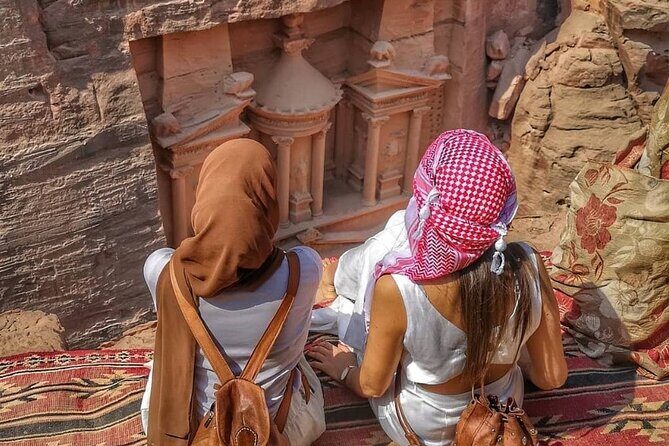 Petra and Little Petra Full-Day Guided Tour from Amman - Little Petra (Al-Beidha) and Siq al-Barid: the second act without the crowds