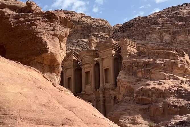 Petra and Little Petra Full-Day Guided Tour from Amman - Time management and lunch: how to keep the day pleasant