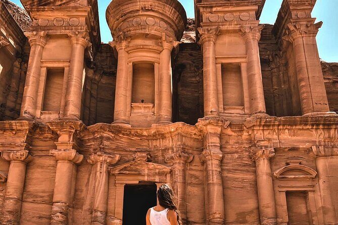 Petra and Little Petra Private Guided Tour - Choosing the Siq Entrance: Walk It or Ride a Horse