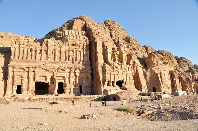 Petra Private Full-Day Tour - Entering the Siq: The 1,200m Walk That Sets Up Everything