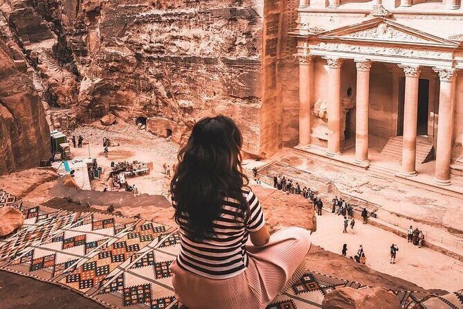 Petra Round-Trip Tour from Aqaba Port - The Siq to Al Khazneh: why this sequence hits so hard