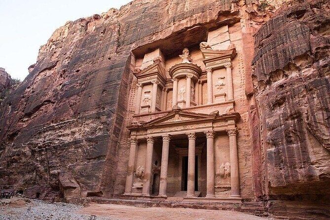 Petra Transfer From Or To Amman - How the Amman to Petra transfer actually feels