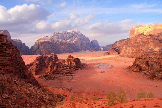 Petra & Wadi Rum Tour 03 Days - 02 Nights - The human side: guides and drivers who keep it easy