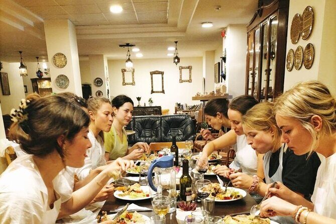Private 2 Hour Cooking Class with the Locals in Amman - Why this class feels like Amman, not a performance