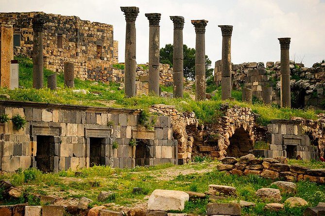 Private Guided Umm Quais and Jerash tour with lunch - What the Private Guide Adds (Including Osma’s Strength)