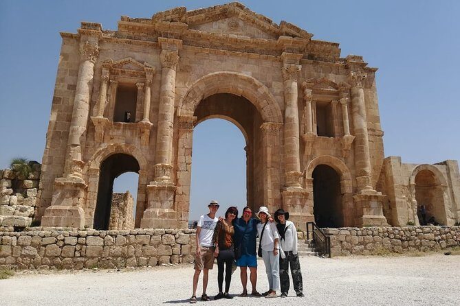 Private Guided Umm Quais and Jerash tour with lunch - Jerash Ruins: Roman Planning You Can Actually See