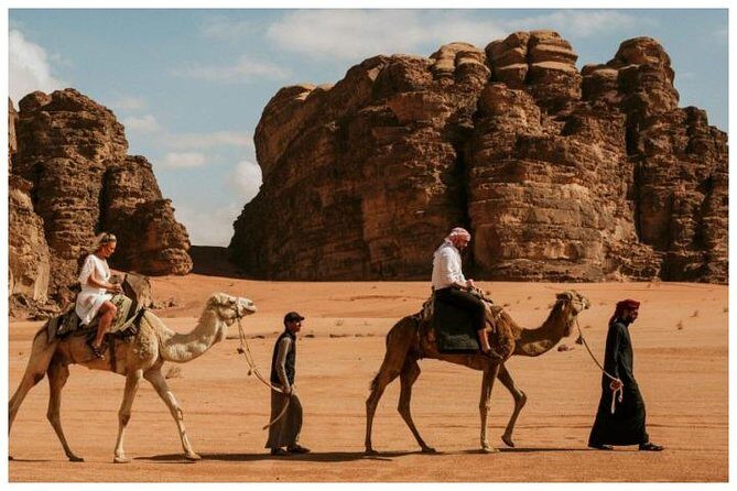 Private transfer Petra to/from Wadi Rum - Pickup and the Ride Comfort: AC, Wi‑Fi, and a Real Driver