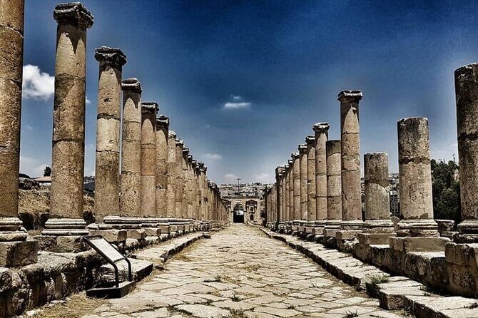 Umm Qais, Ajloun and Jerash Full-Day Tour from Amman - Stop 3: Jerash ruins for 3 focused hours