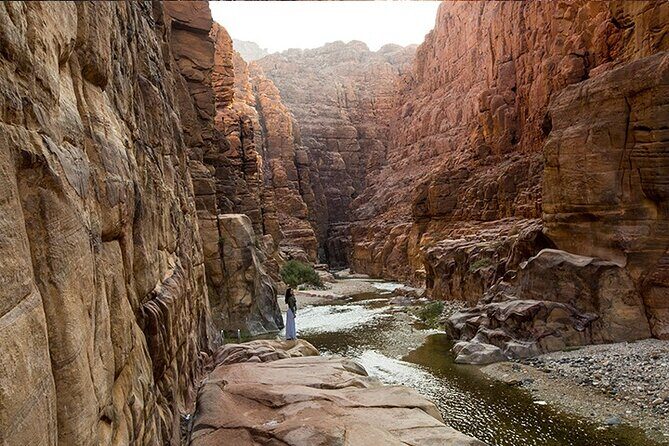 Wadi Mujib Siq Trail Hiking Experience from Dead Sea - Key things that make this Wadi Mujib hike worth your time