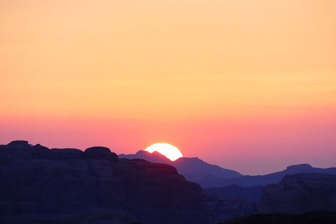 Wadi Rum 4-Hour Sunset Tour - Wadi Rum Desert Highlights - Key highlights you’ll feel during the tour